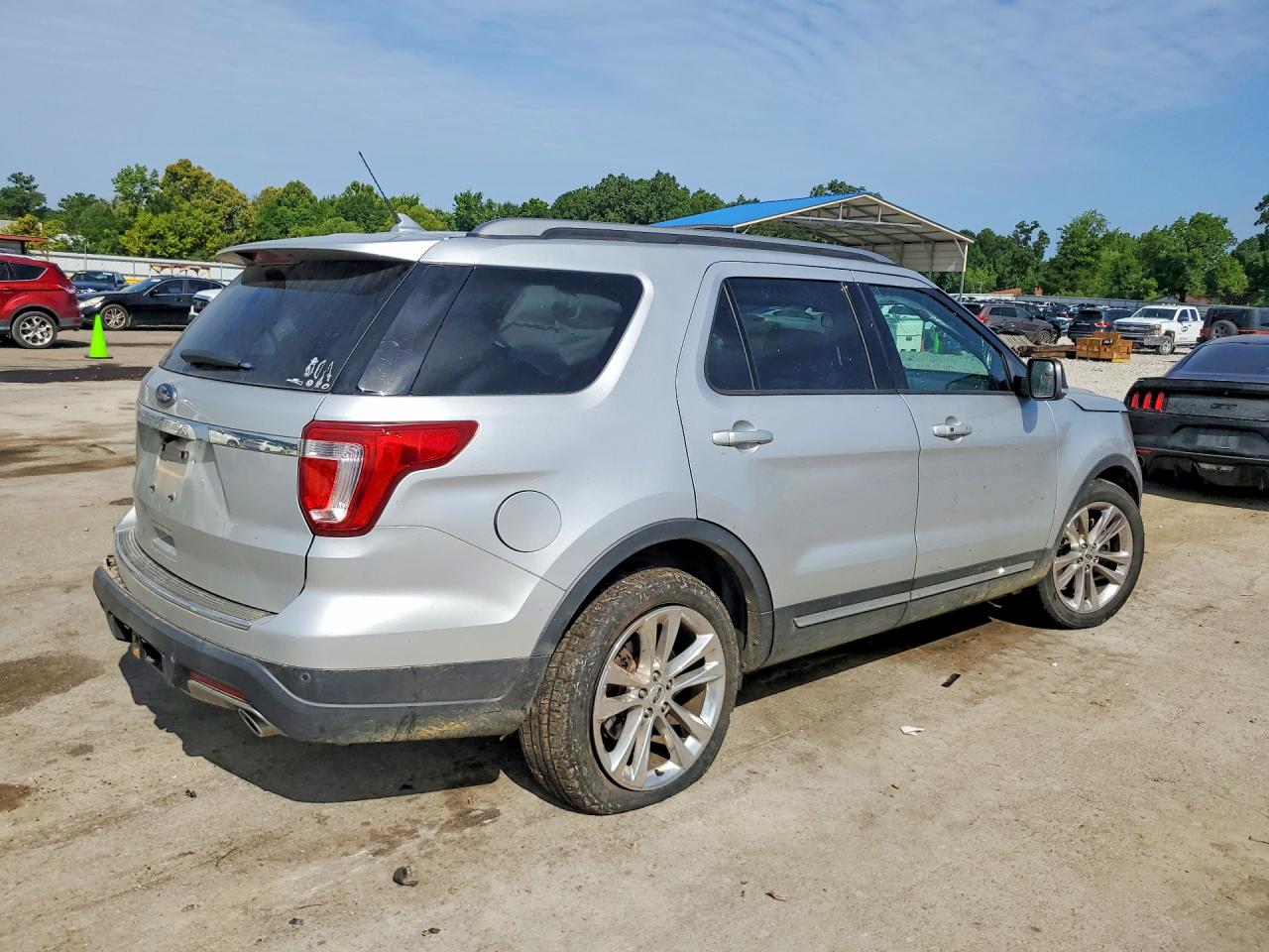 2018 FORD EXPLORER XLT — снимка 3