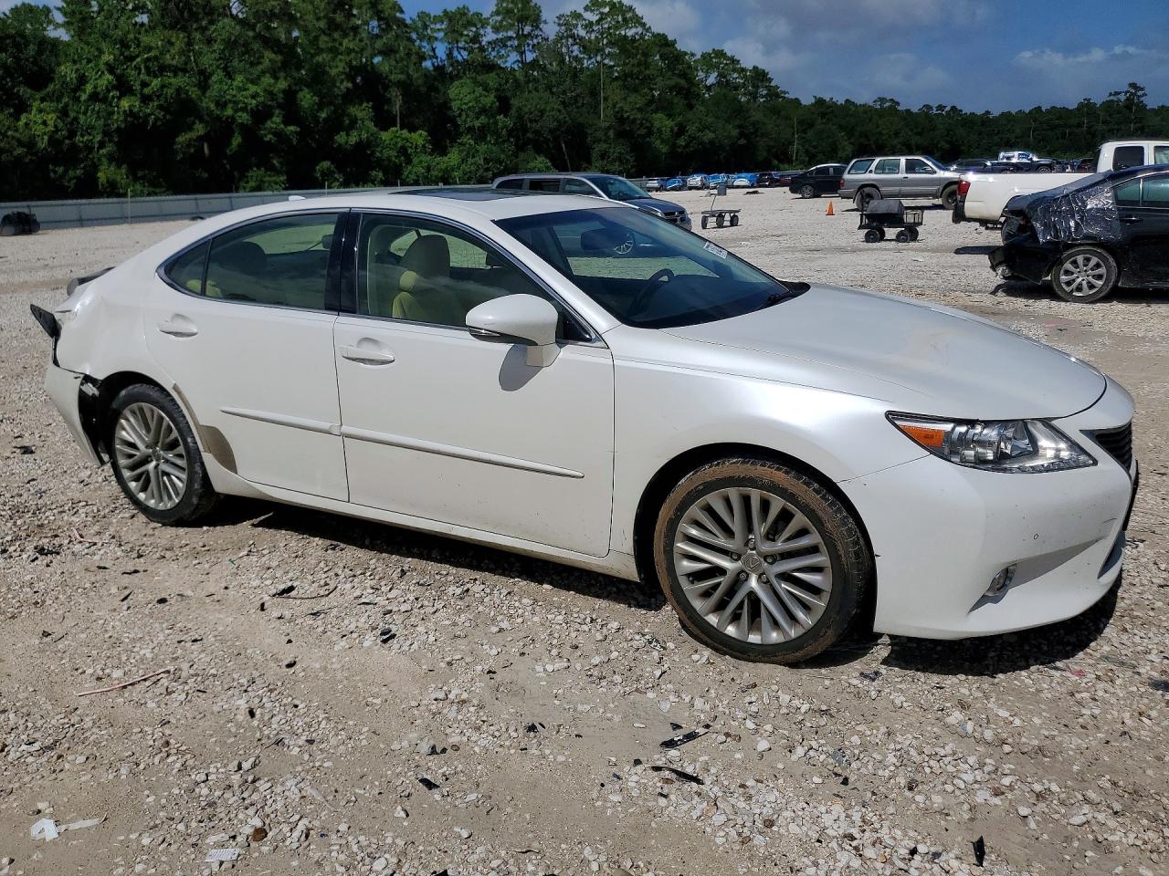 2015 LEXUS ES 350 — снимка 4