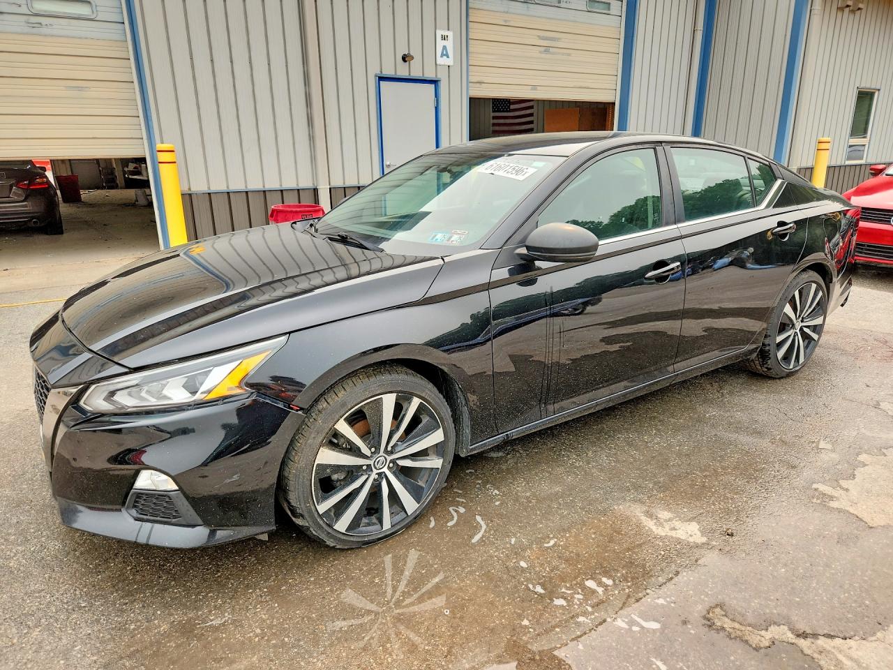 2019 NISSAN ALTIMA SR
