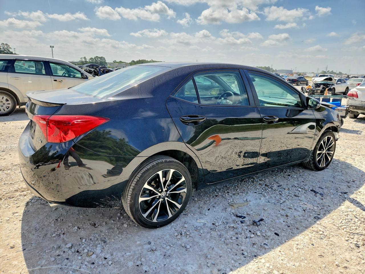 2019 TOYOTA COROLLA SE — снимка 3
