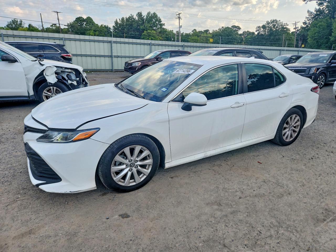 2020 TOYOTA CAMRY LE