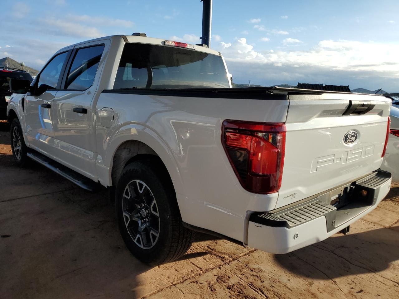 2024 FORD F150 STX — снимка 2