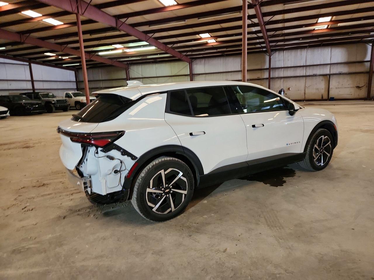 2025 CHEVROLET EQUINOX LT — снимка 3