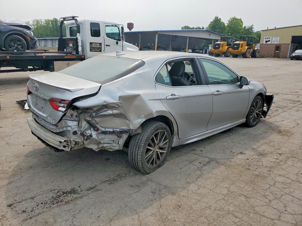 2021 TOYOTA CAMRY SE — снимка 3