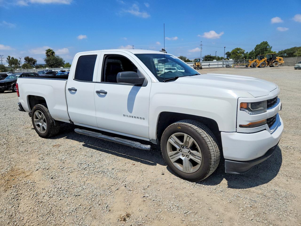 2017 CHEVROLET SILVERADO C1500 CUSTOM — снимка 4