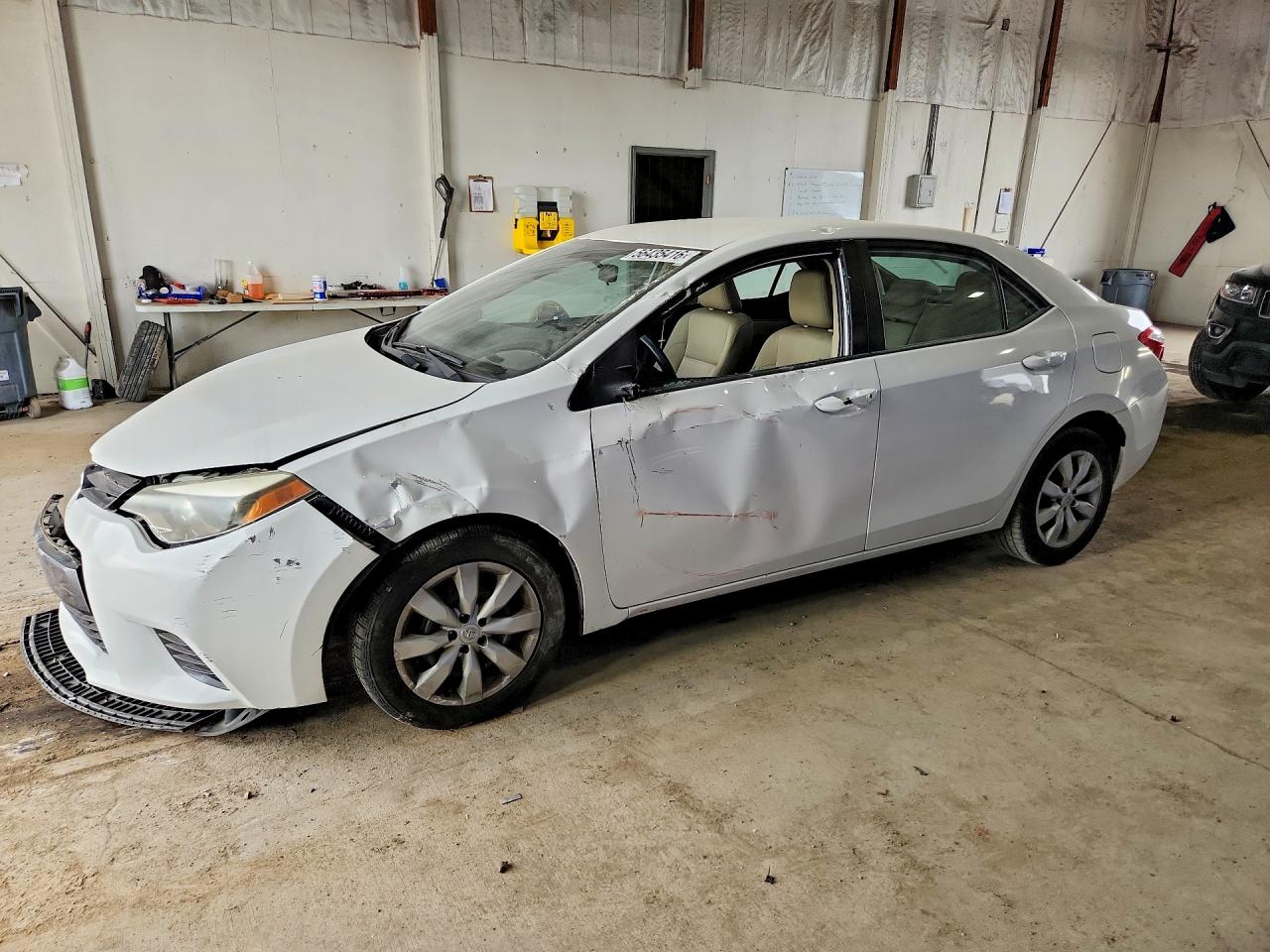 2015 TOYOTA COROLLA LE