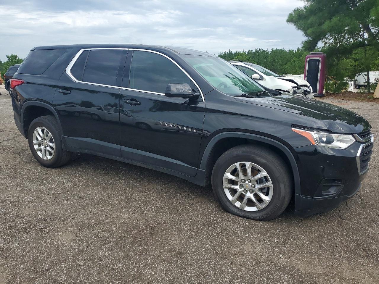 2020 CHEVROLET TRAVERSE LS — снимка 4