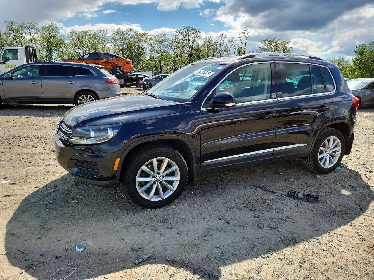 2017 VOLKSWAGEN TIGUAN WOLFSBURG