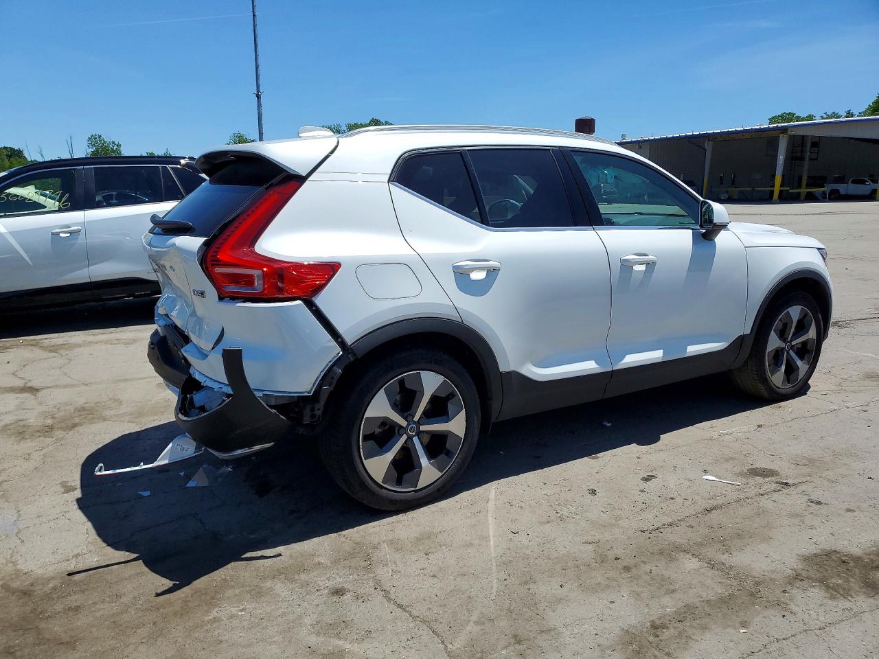 2023 VOLVO XC40 PLUS — снимка 3
