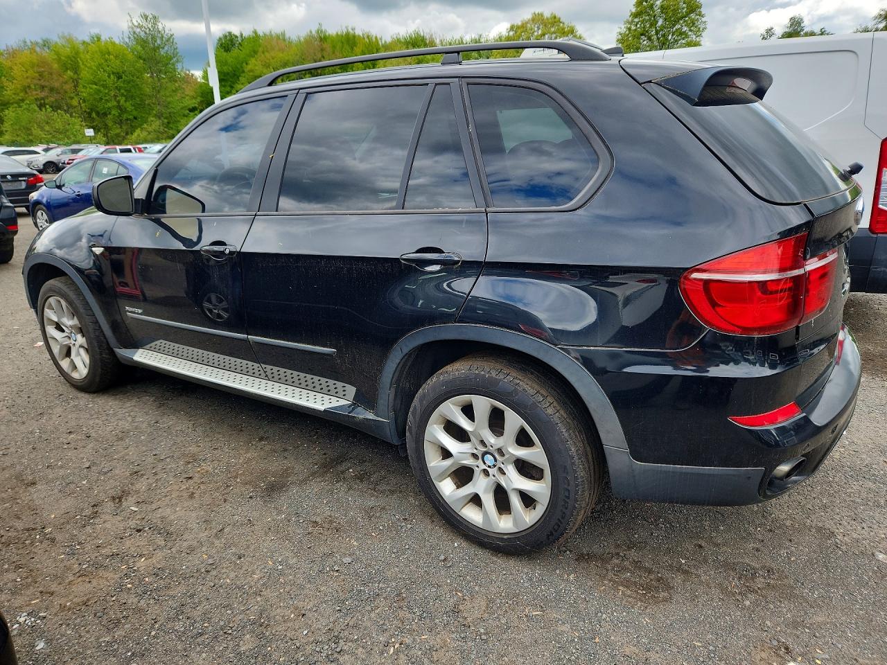 2013 BMW X5 XDRIVE35I — снимка 2