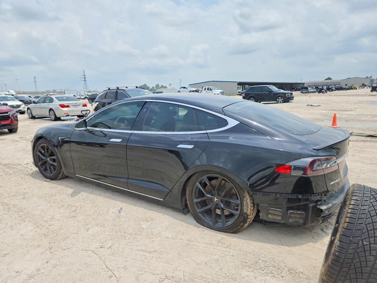 2020 TESLA MODEL S — снимка 2