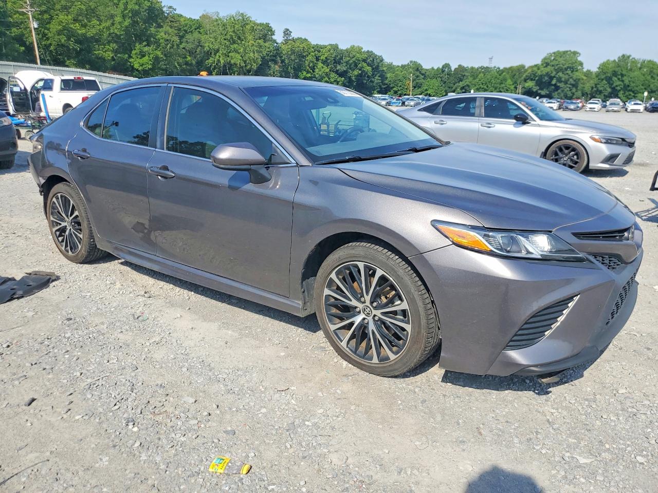 2020 TOYOTA CAMRY SE — снимка 4