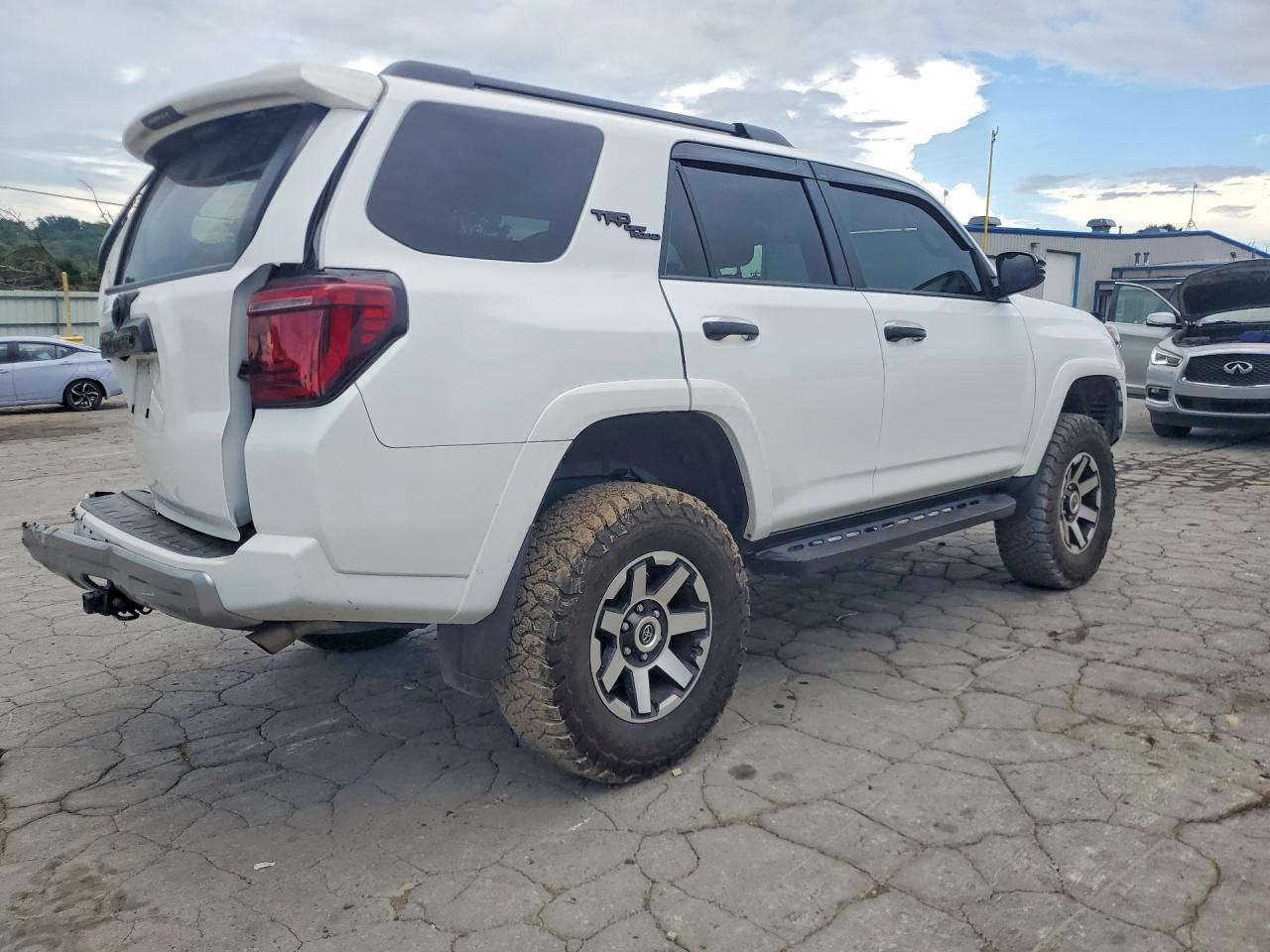 2024 TOYOTA 4RUNNER TRD OFF-ROAD PREMIUM — снимка 3