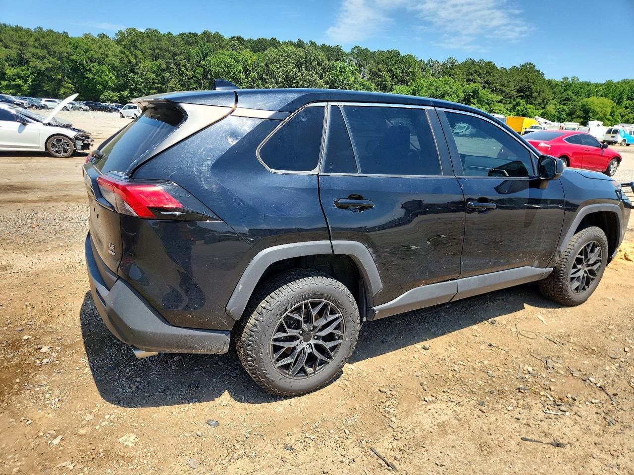 2021 TOYOTA RAV4 LE — снимка 3