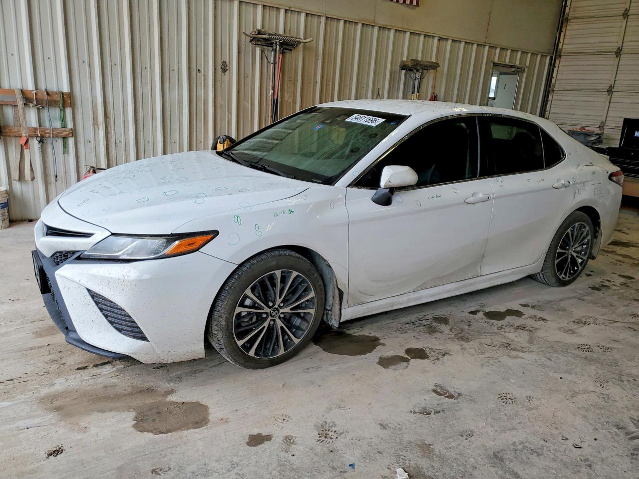 2018 TOYOTA CAMRRY SE
