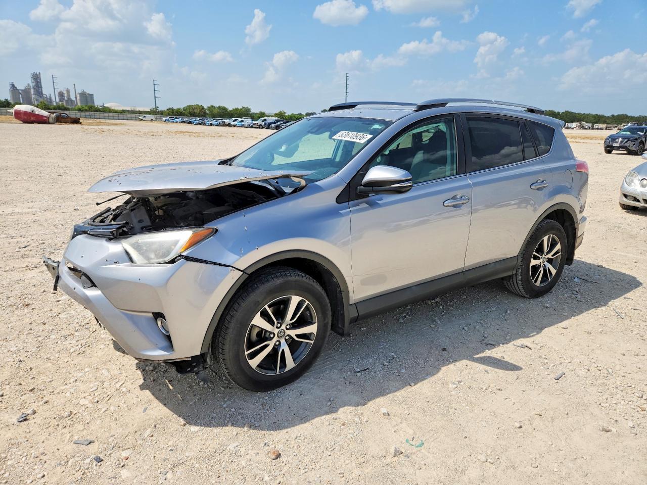 2017 TOYOTA RAV4 XLE