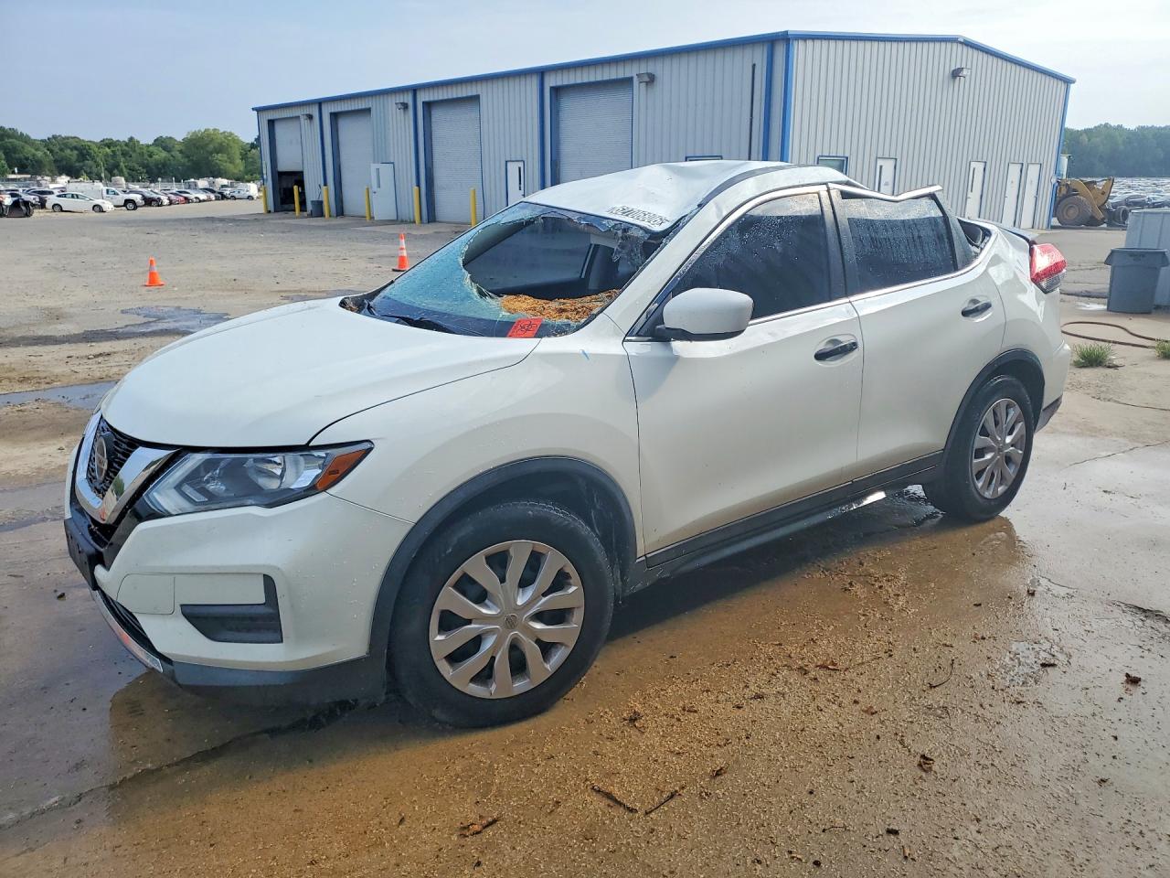 2018 NISSAN ROGUE S
