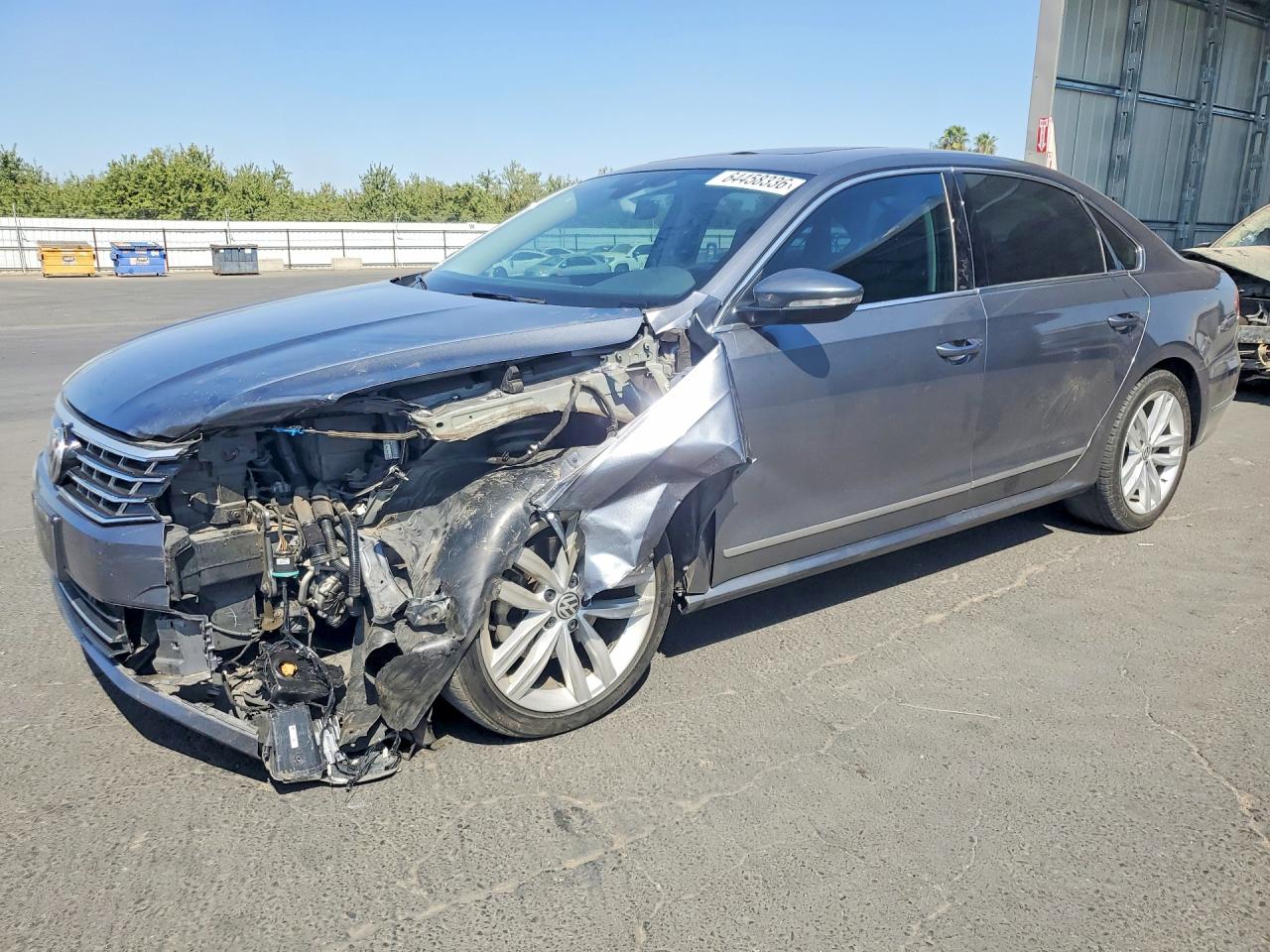 2018 VOLKSWAGEN PASSAT SEL PREMIUM