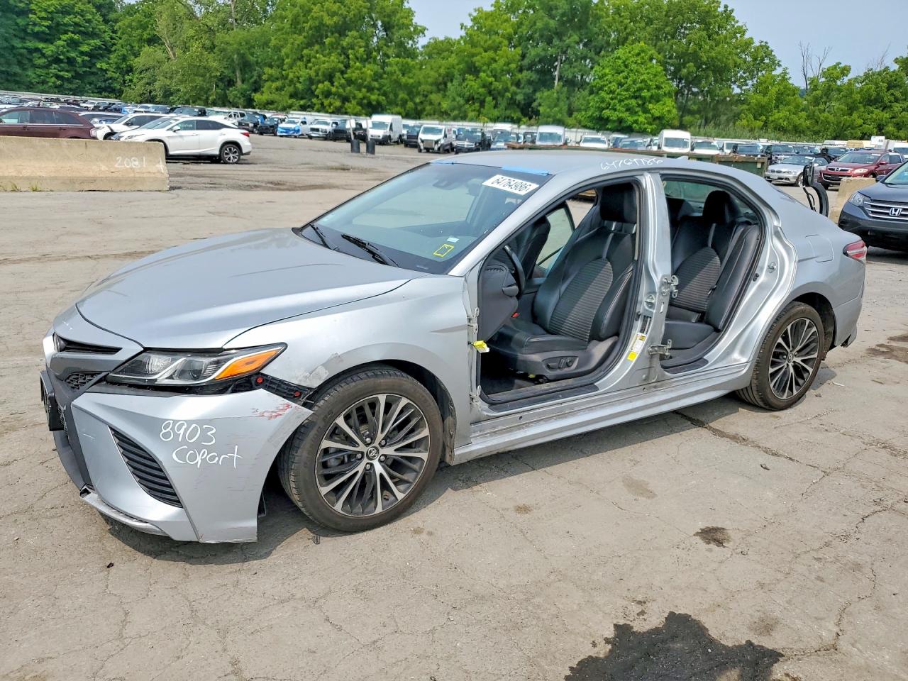 2020 TOYOTA CAMRY SE