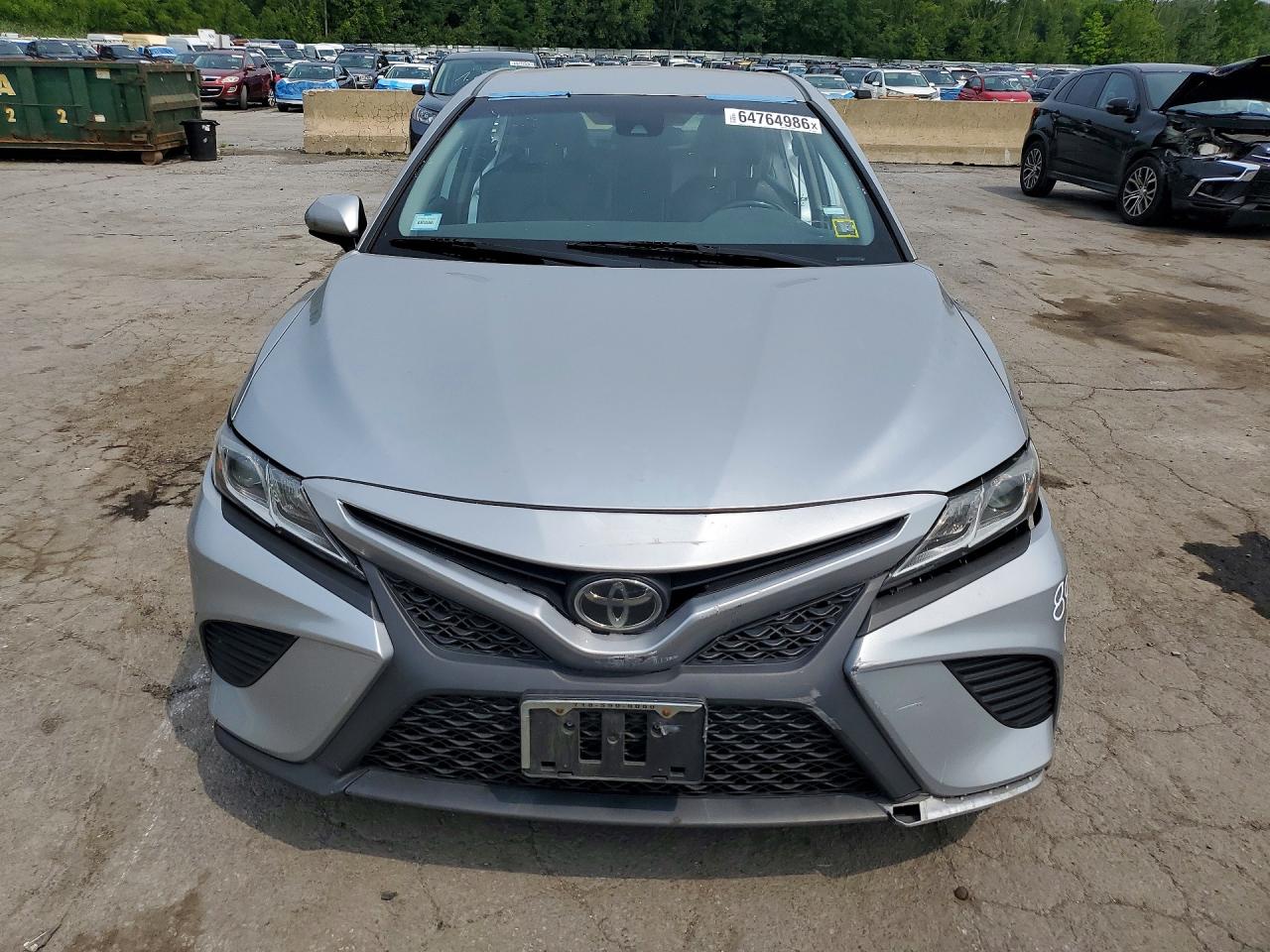 2020 TOYOTA CAMRY SE — снимка 5