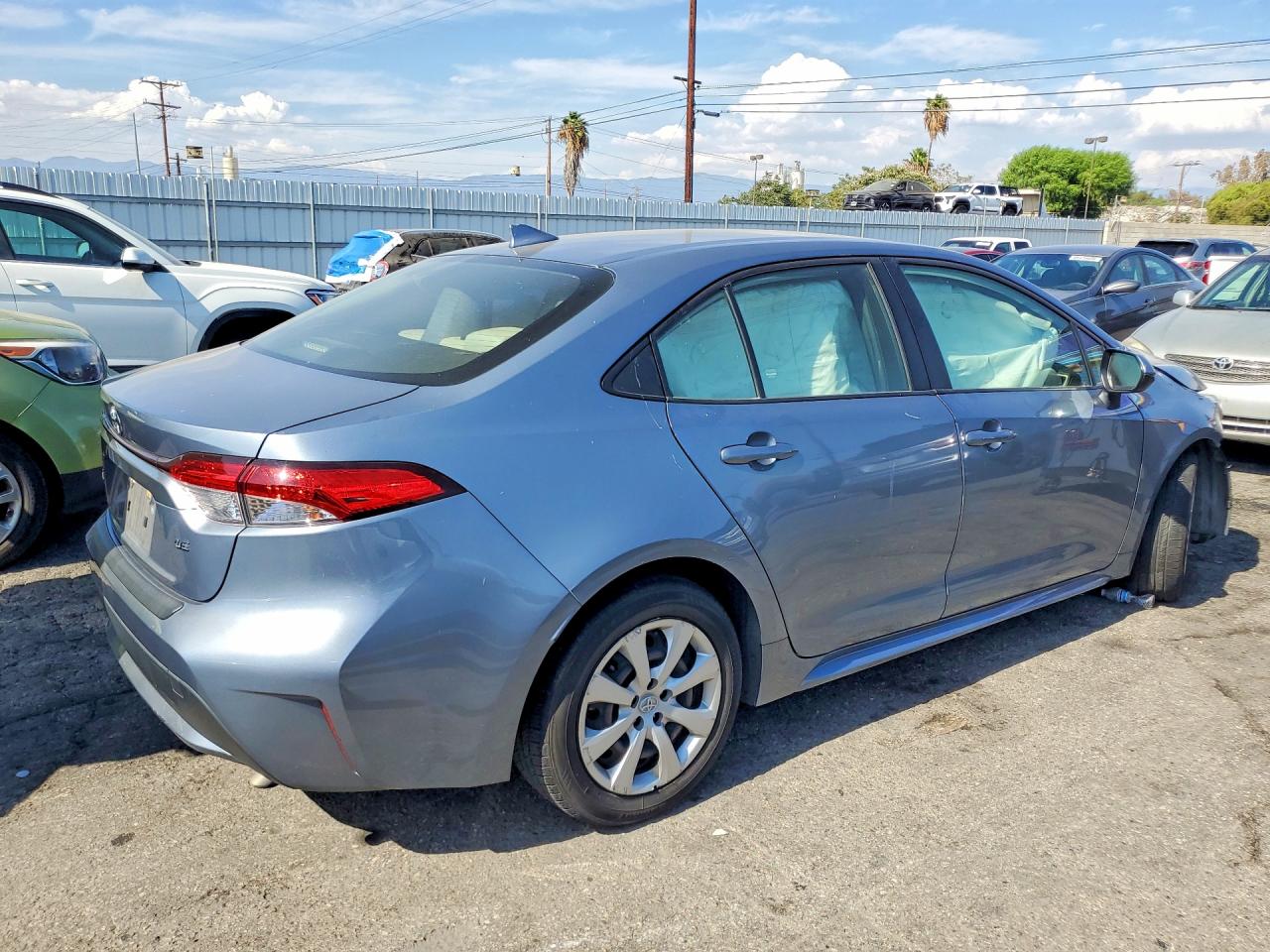 2021 TOYOTA COROLLA LE — снимка 3