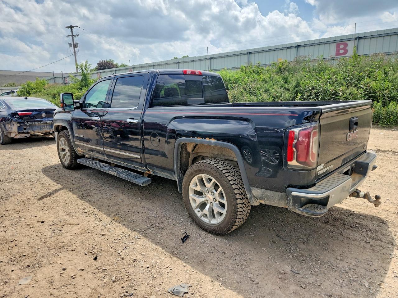 2017 GMC SIERRA — снимка 2