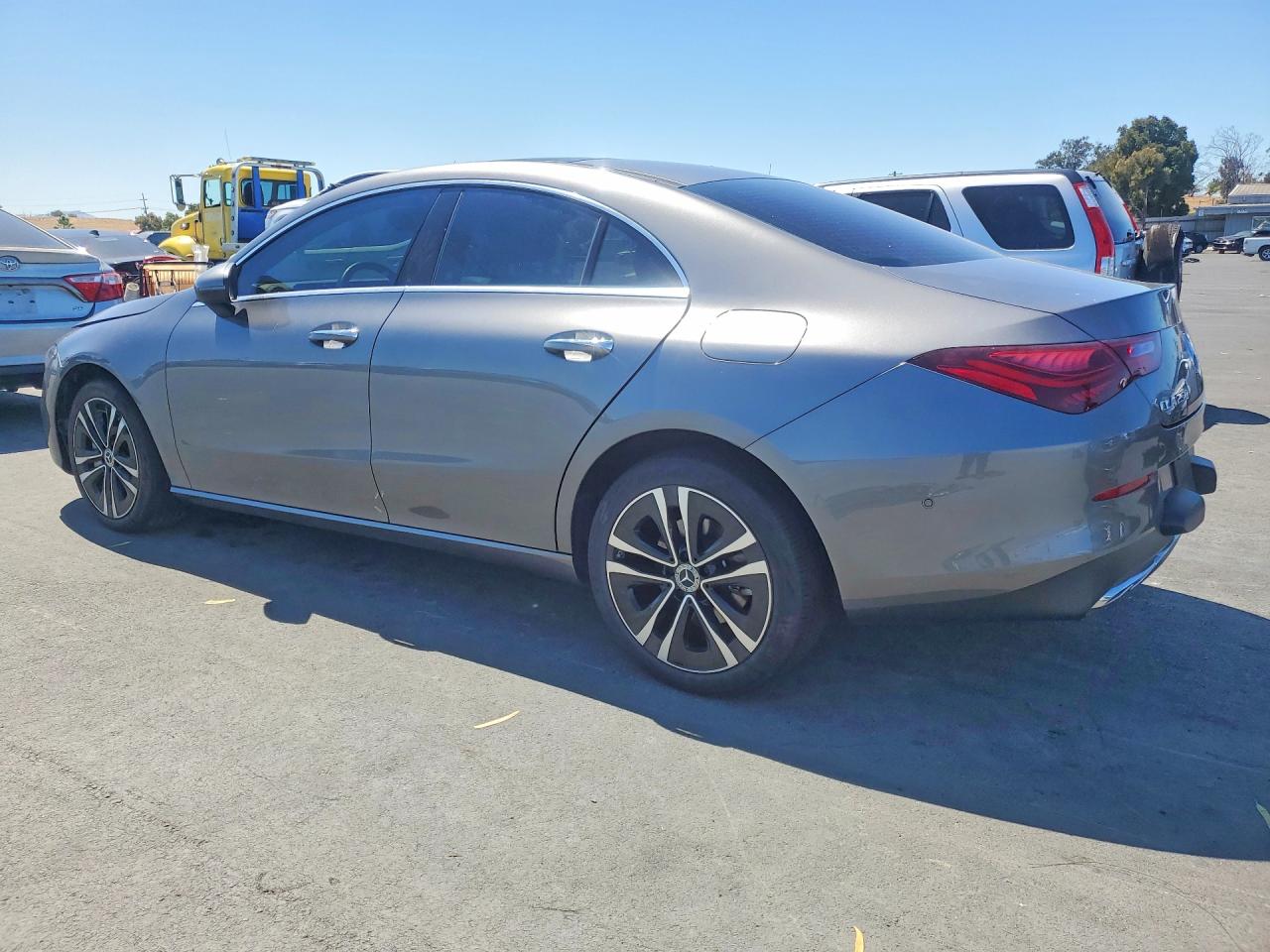 2024 MERCEDES-BENZ CLA 250 — снимка 2