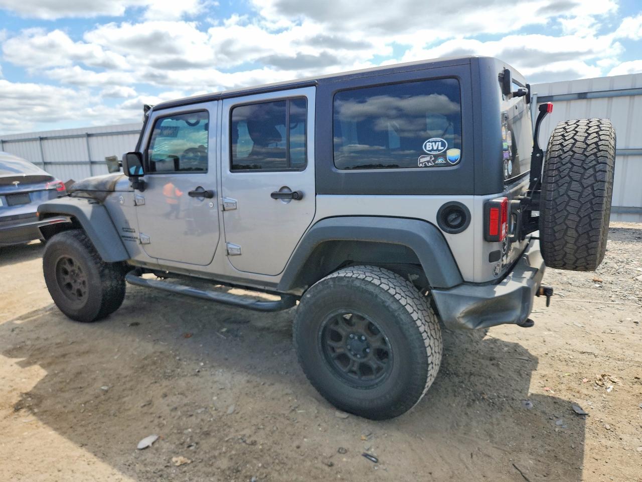 2017 JEEP WRANGLER UNLIMITED SPORT — снимка 2