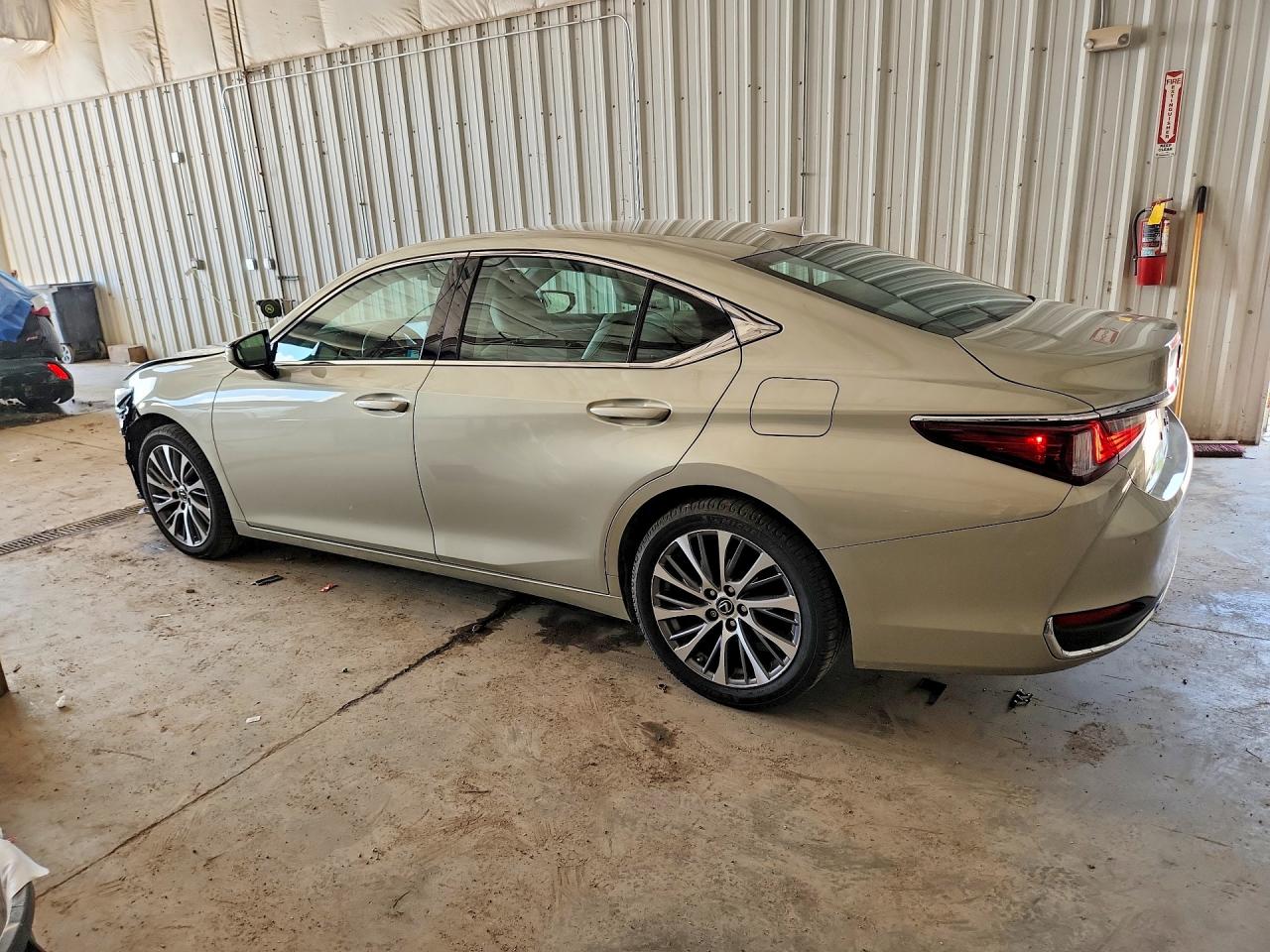 2021 LEXUS ES 250 BASE — снимка 2