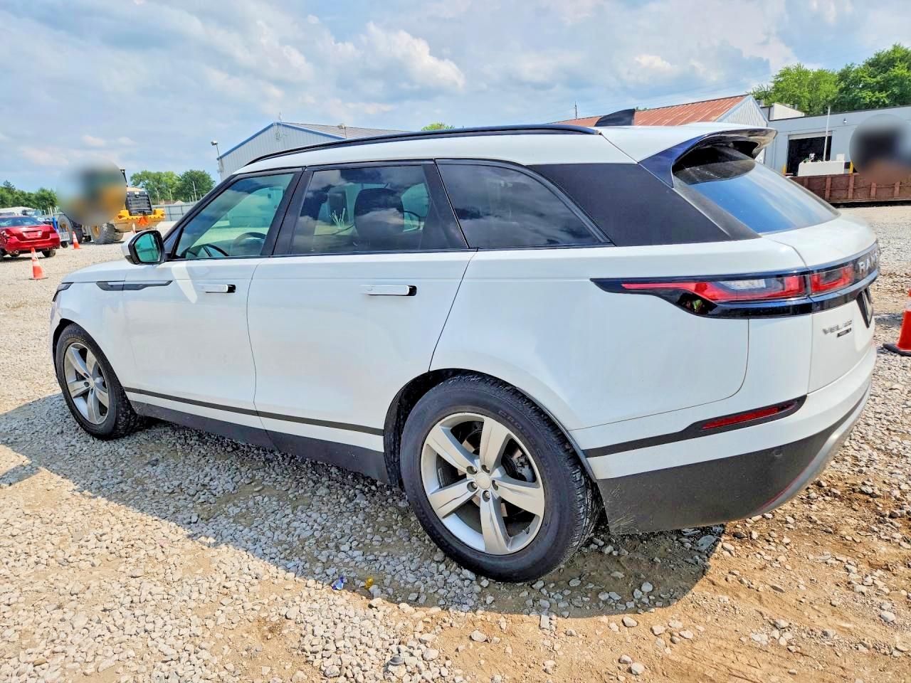 2018 LAND ROVER RANGE ROVER VELAR S — снимка 2