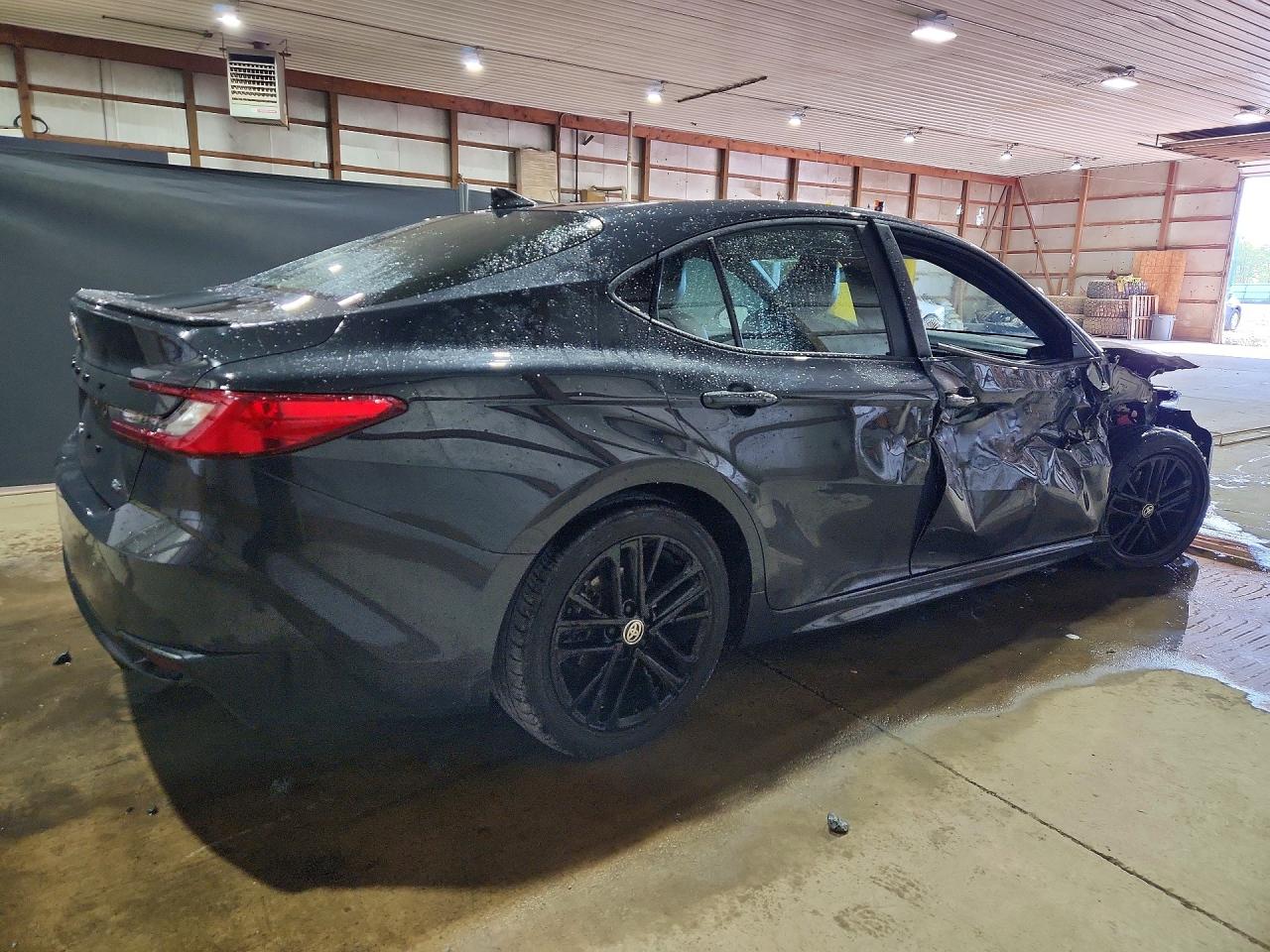 2025 TOYOTA CAMRY SE — снимка 3
