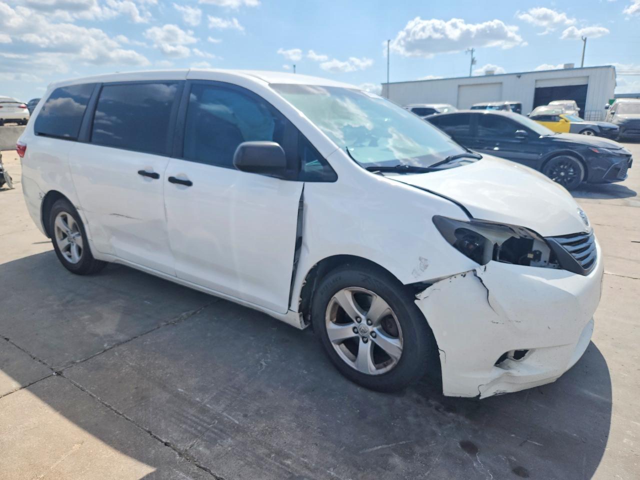 2015 TOYOTA SIENNA L 7-PASSENGER — снимка 4