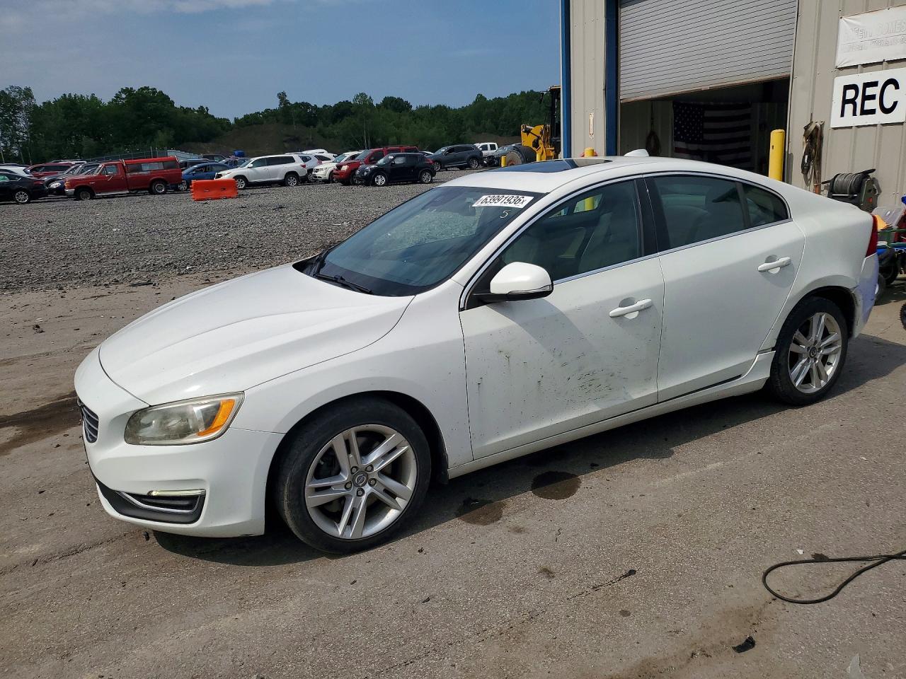 2015 VOLVO S60 PREMIER
