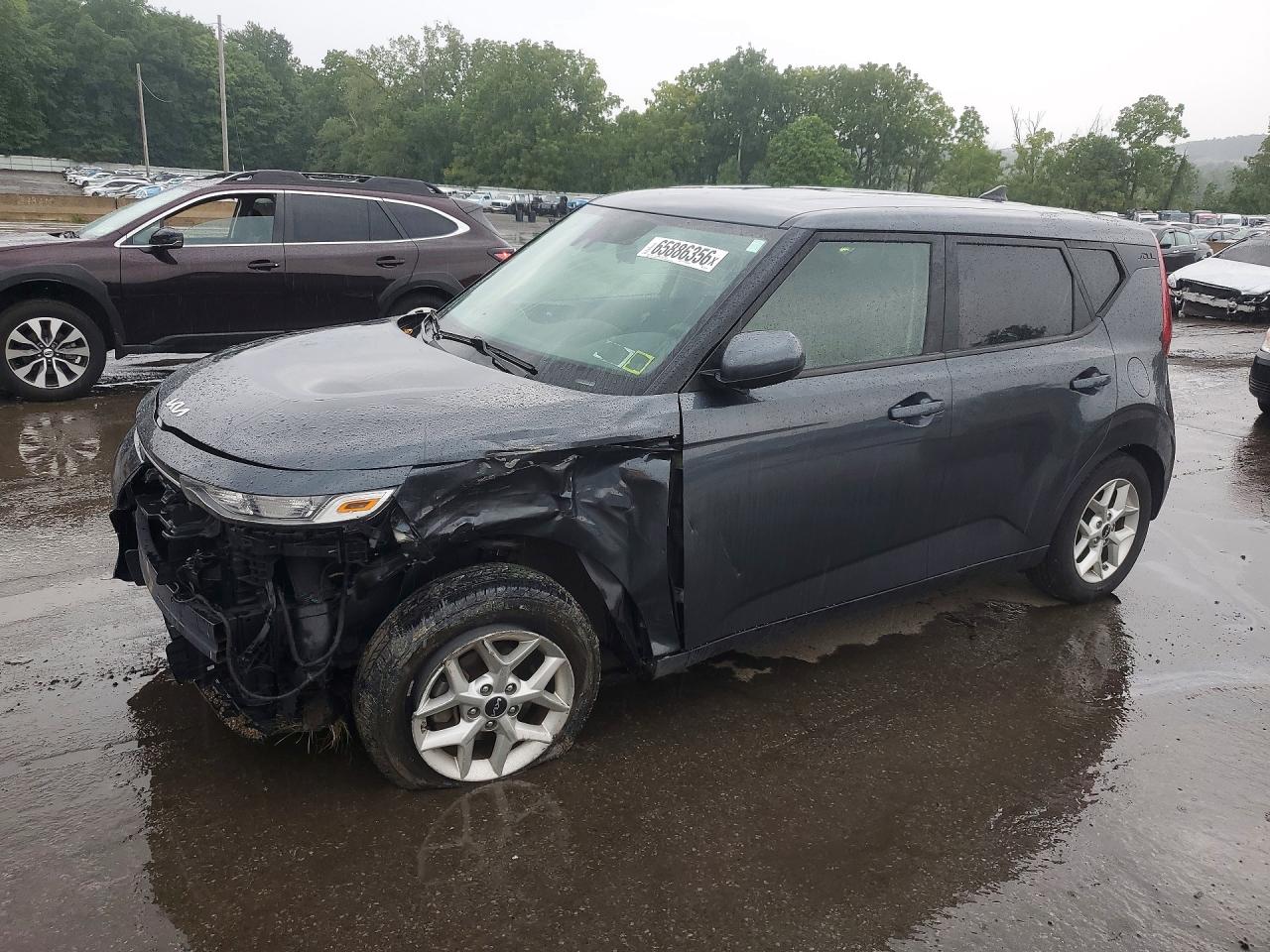2022 KIA SOUL LX
