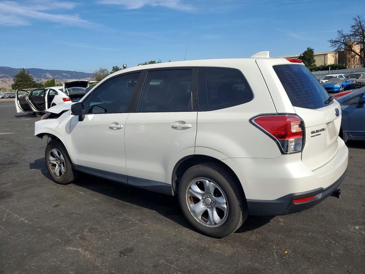 2018 SUBARU FORESTER 2.5I — снимка 2
