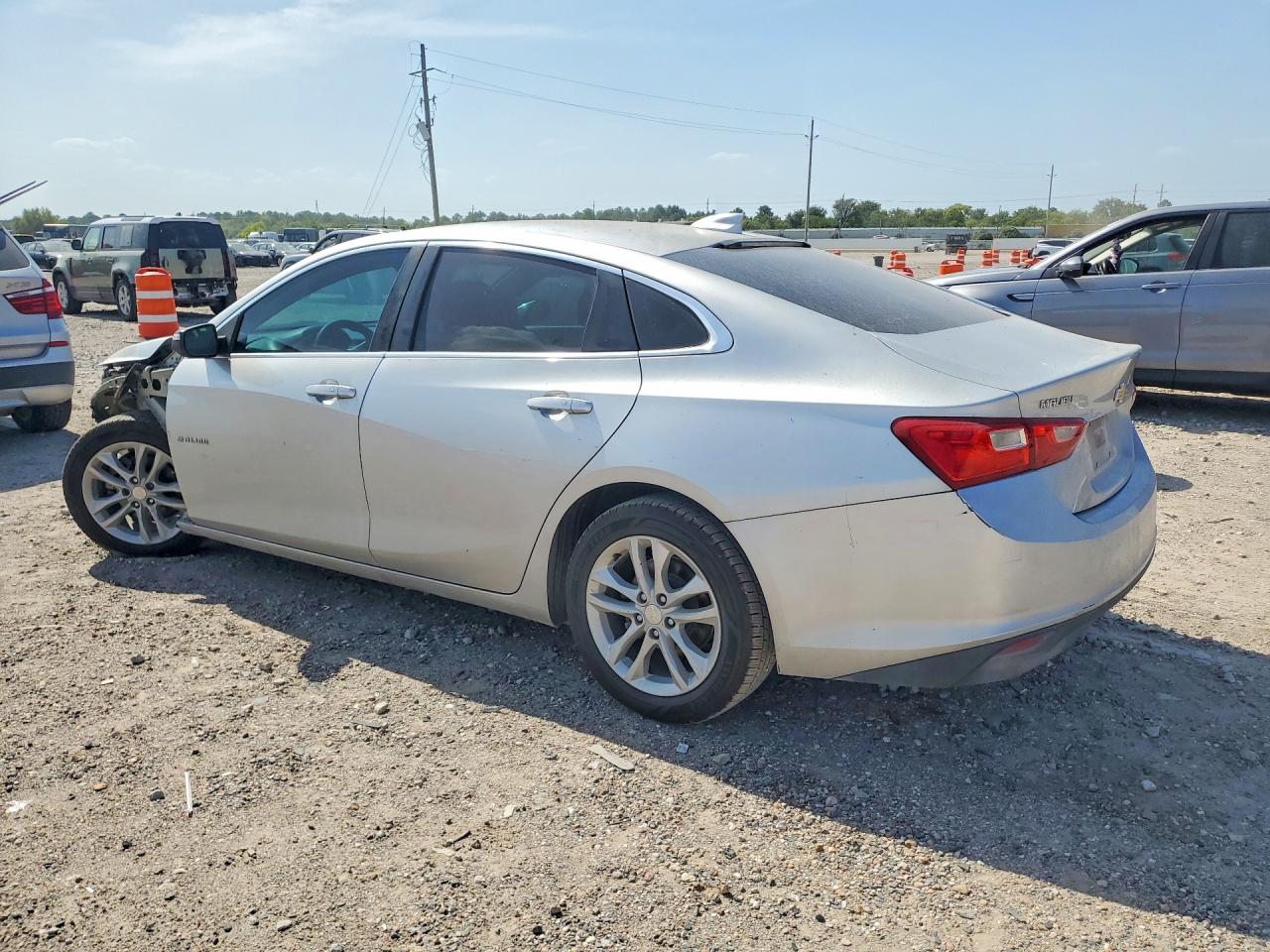 2017 CHEVROLET MALIBU LT — снимка 2