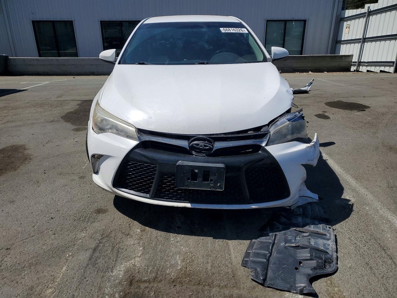 2017 TOYOTA CAMRY SE — снимка 5