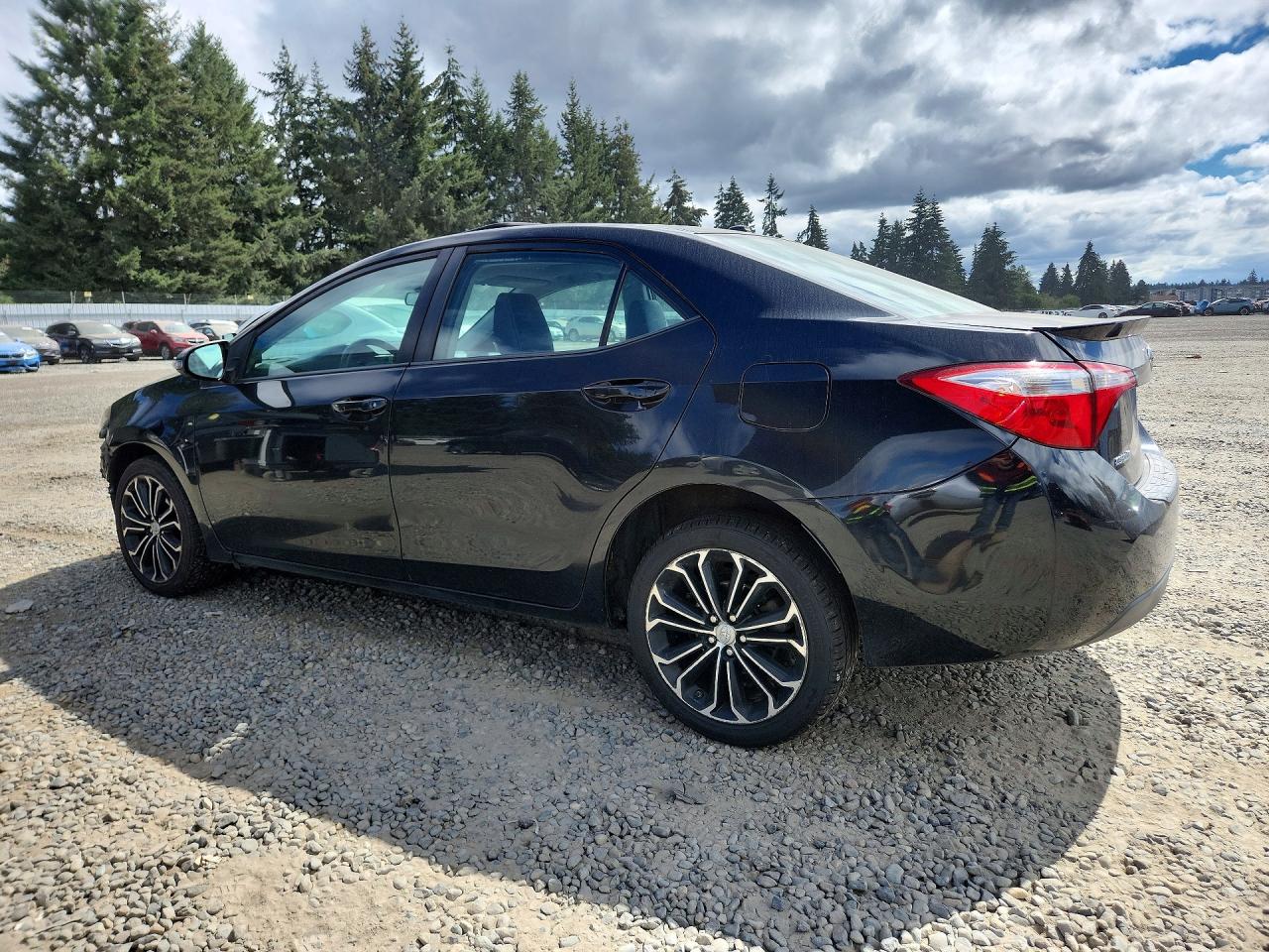2015 TOYOTA COROLLA S PLUS — снимка 2