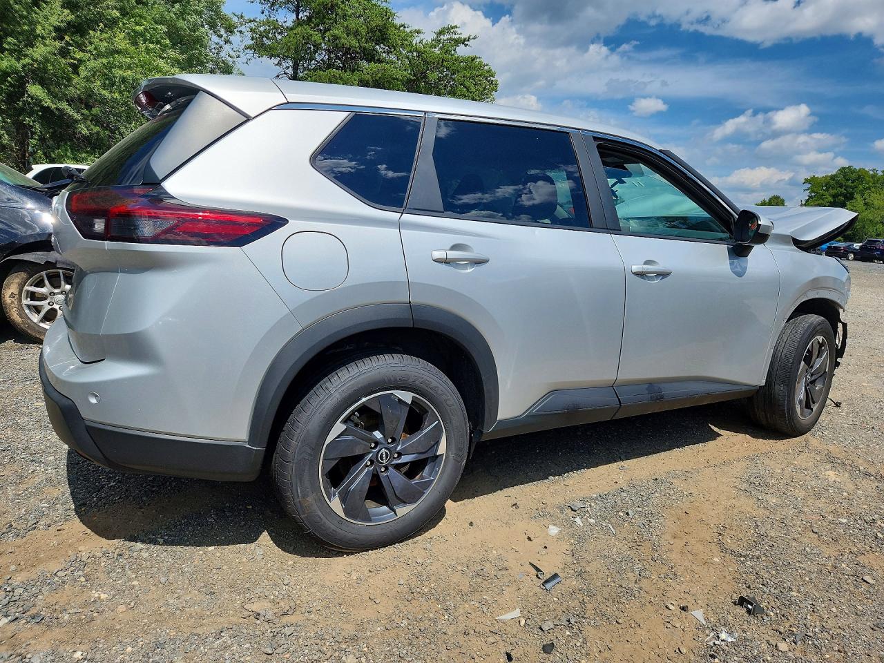 2025 NISSAN ROGUE SV — снимка 3