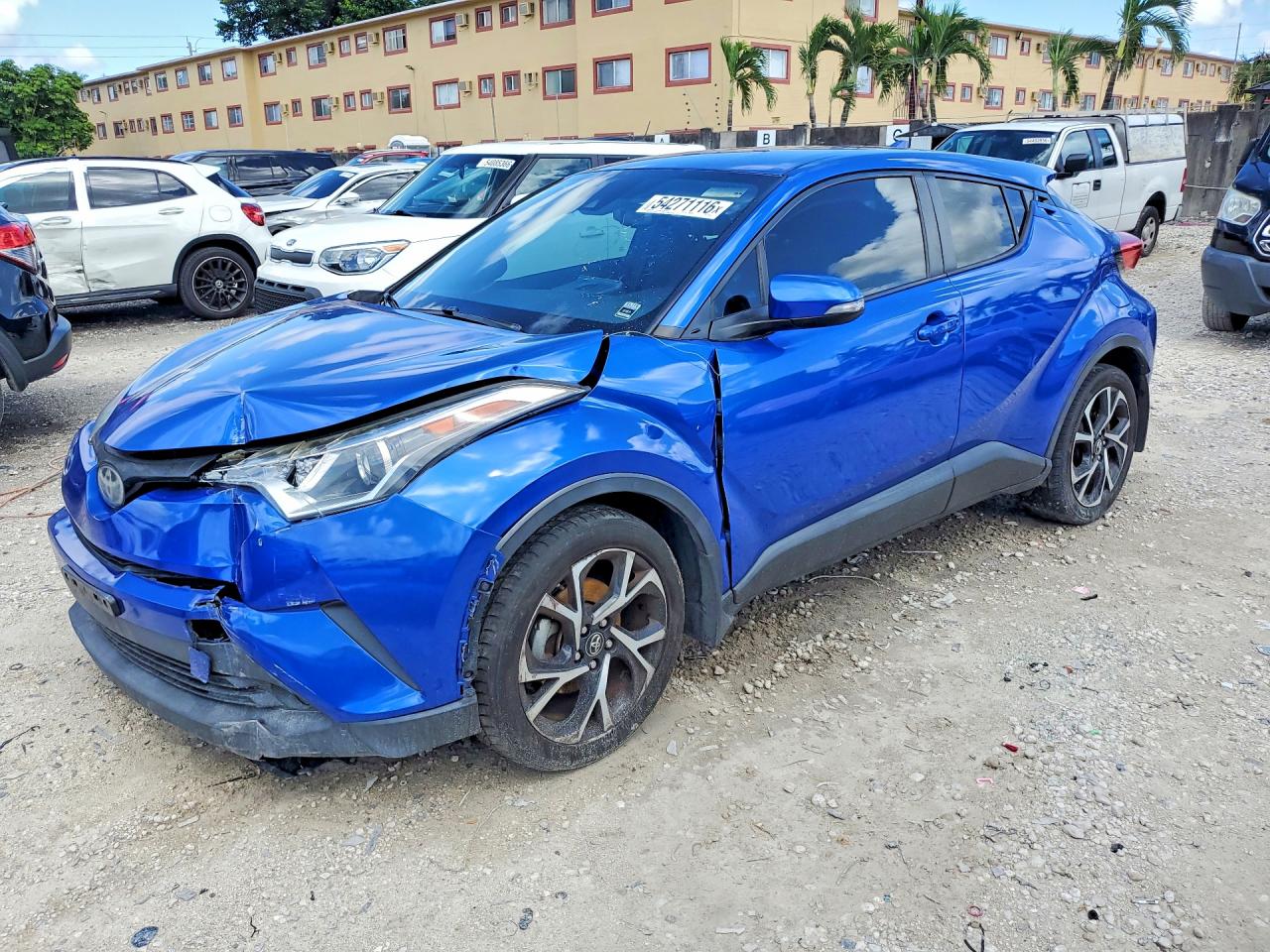 2018 TOYOTA C-HR XLE