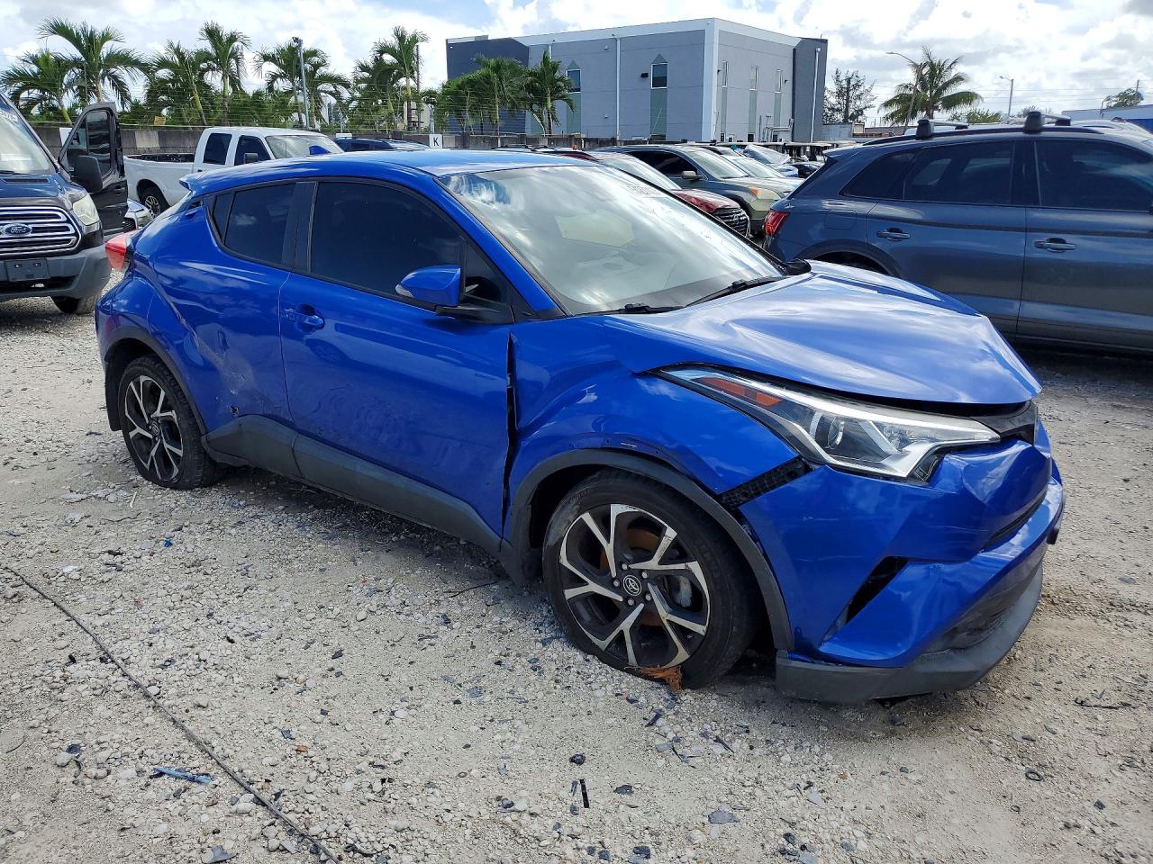 2018 TOYOTA C-HR XLE — снимка 4