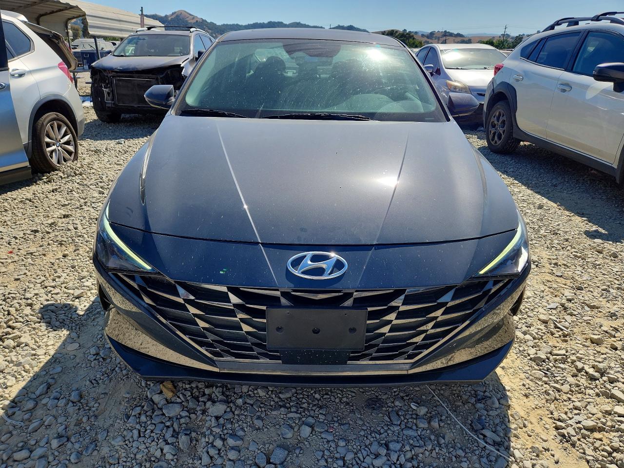 2023 HYUNDAI ELANTRA LIMITED — снимка 5