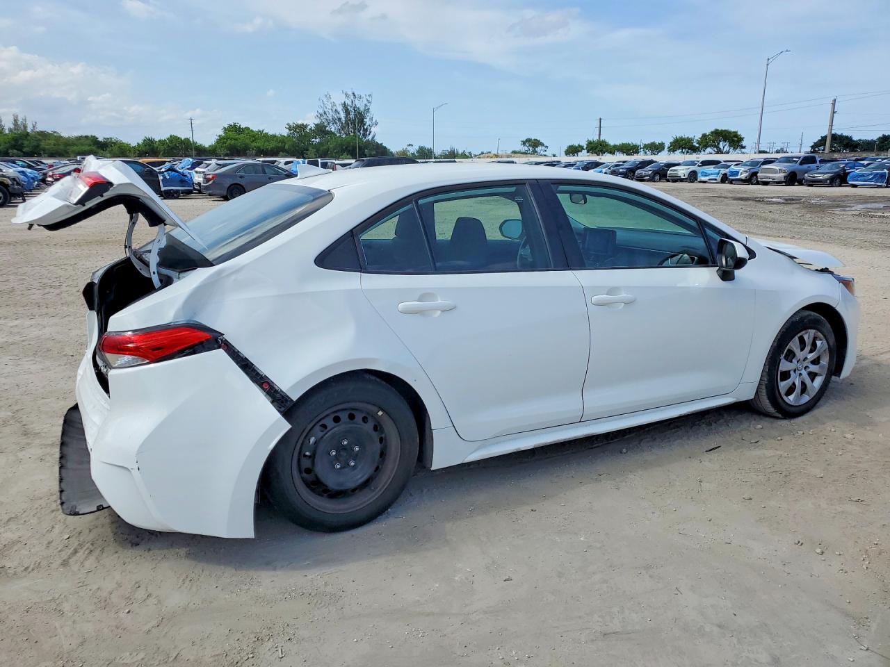 2024 TOYOTA COROLLA LE — снимка 3