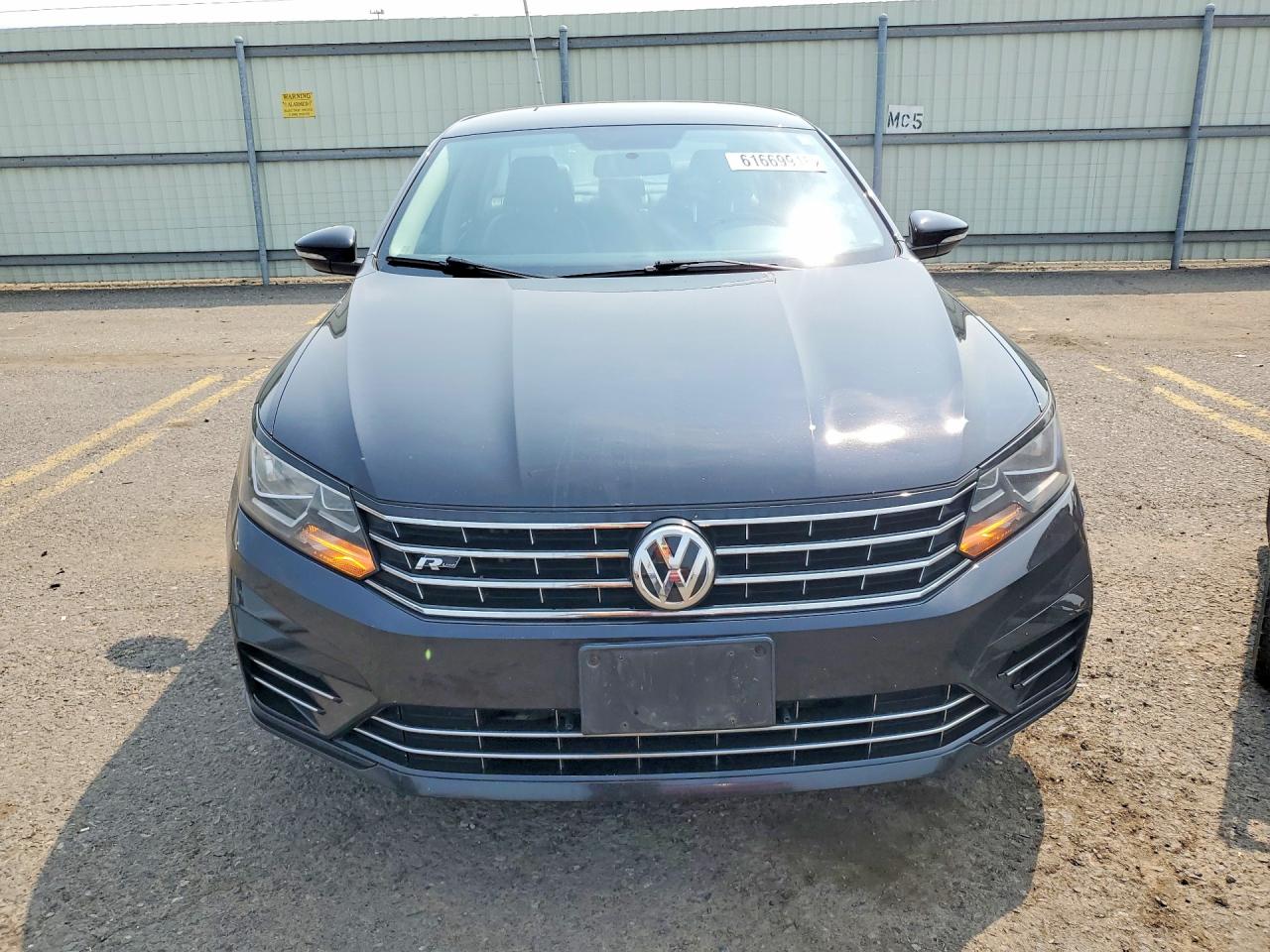 2017 VOLKSWAGEN PASSAT R-LINE — снимка 5