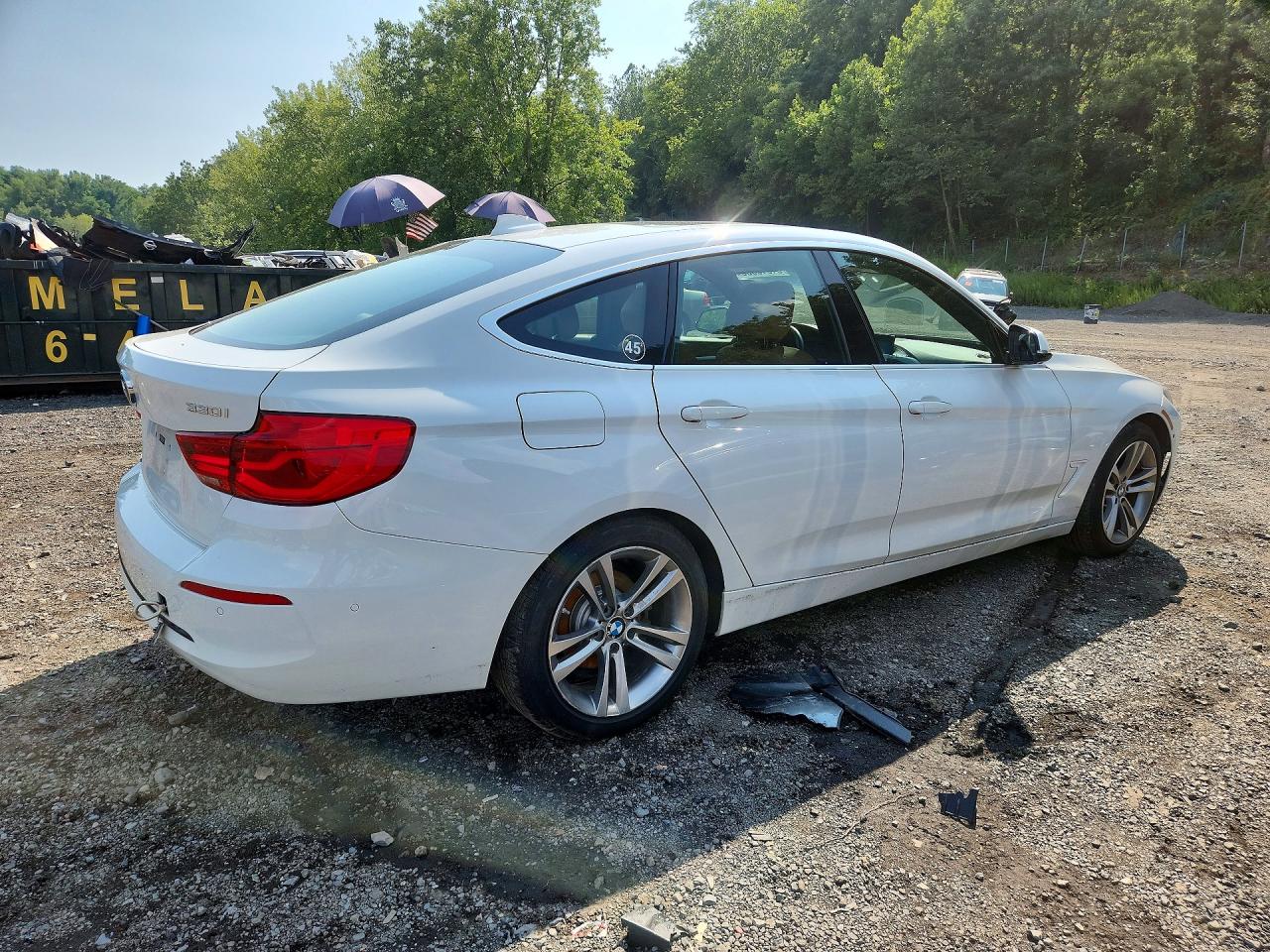 2018 BMW 330 XIGT — снимка 3