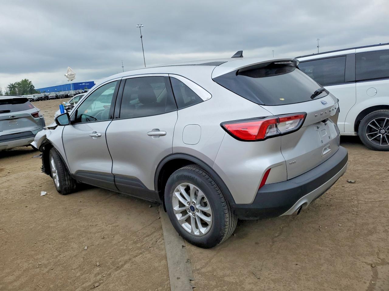 2020 FORD ESCAPE SE — снимка 2