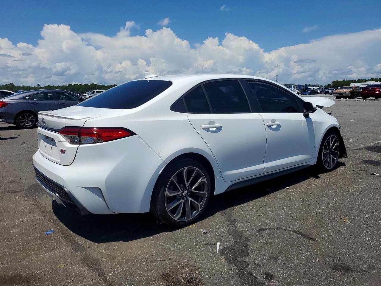 2021 TOYOTA COROLLA SE — снимка 3