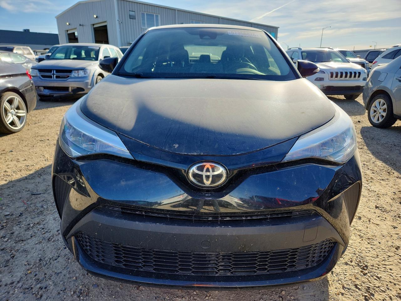2021 TOYOTA C-HR XLE — снимка 5