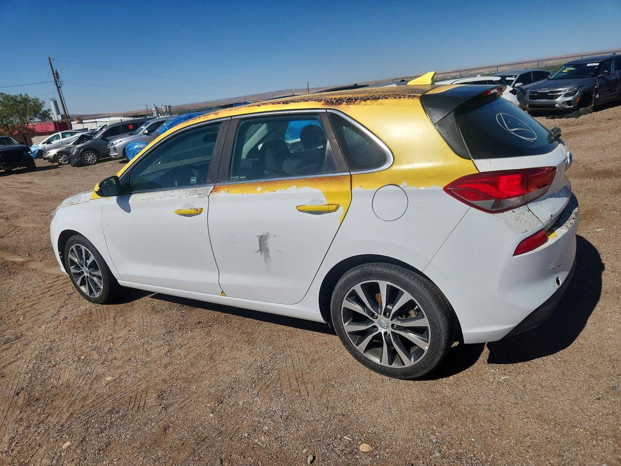 2019 HYUNDAI ELANTRA GT BASE — снимка 2