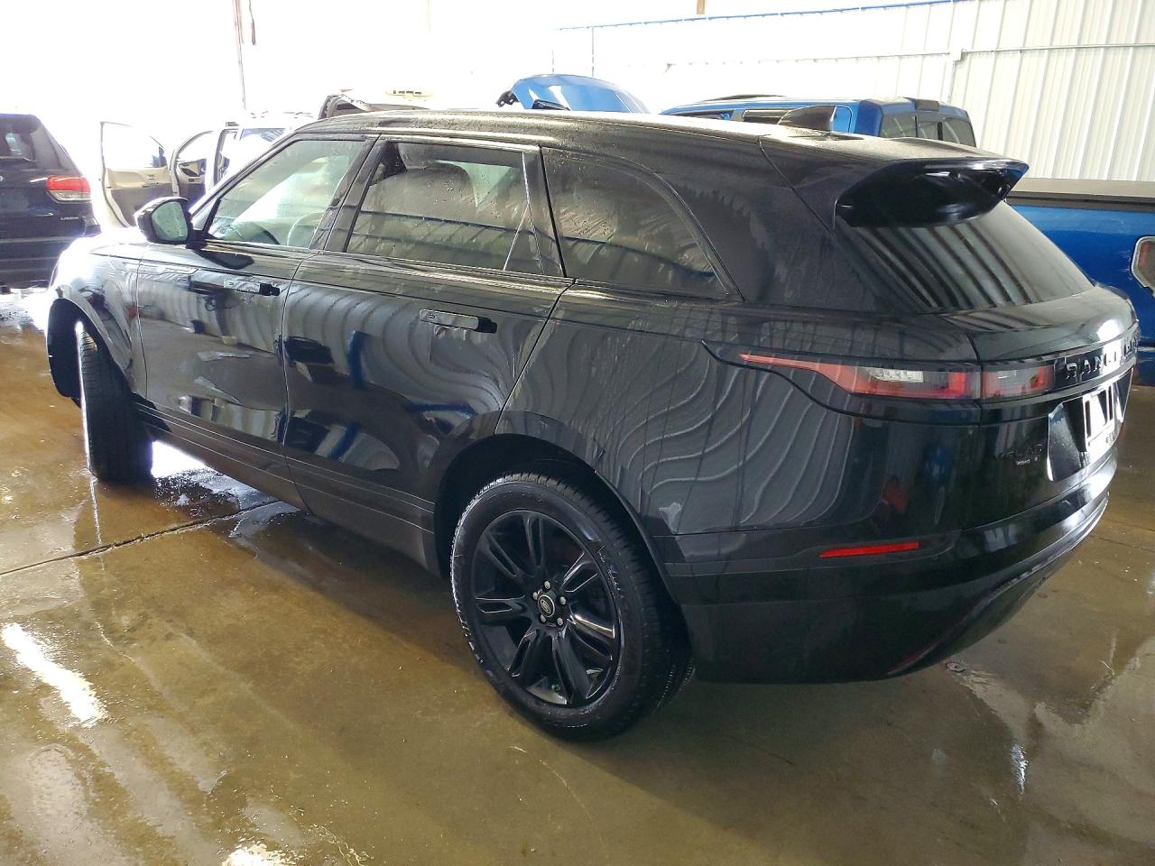 2020 LAND ROVER RANGE ROVER VELAR S — снимка 2